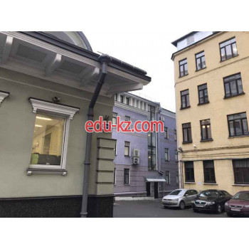Московская Кредитная Компания
