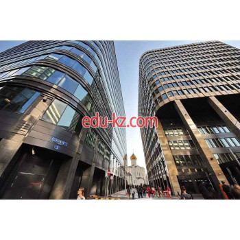 White Square Office Center