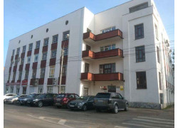Лебедева, 9