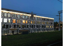 W-Plaza 2